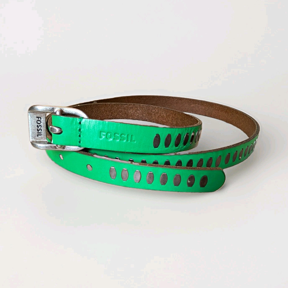 Y2K Vintage Fossil Women’s Leather Belt Kelly Green Large 43" Metal Stud Design